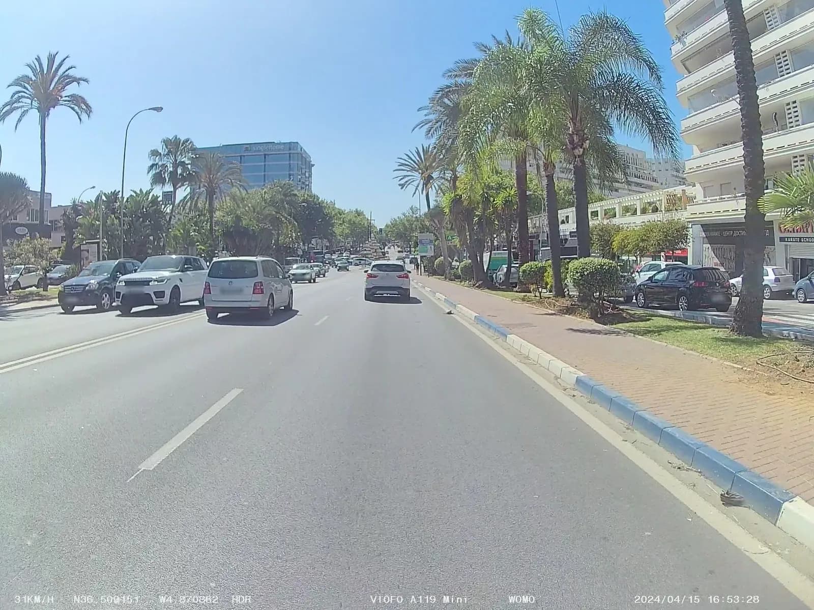 Parking 24h en Calle Juan de la Cierva, Marbella en Marbella (Málaga) — foto 2 de 2
