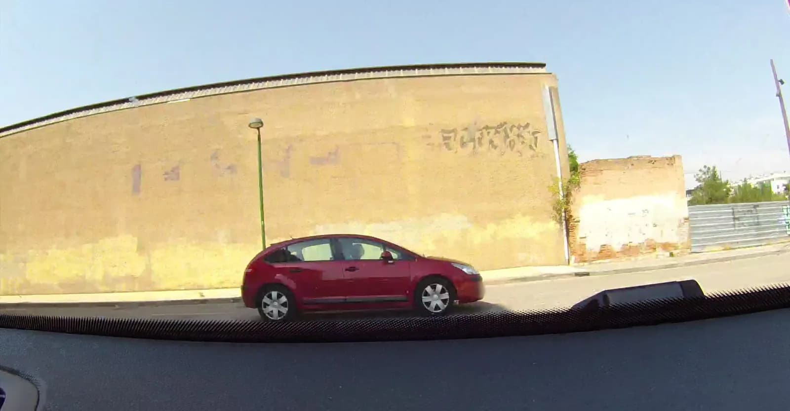 Parking gratuito disuasorio Antigua Estación en Burgos