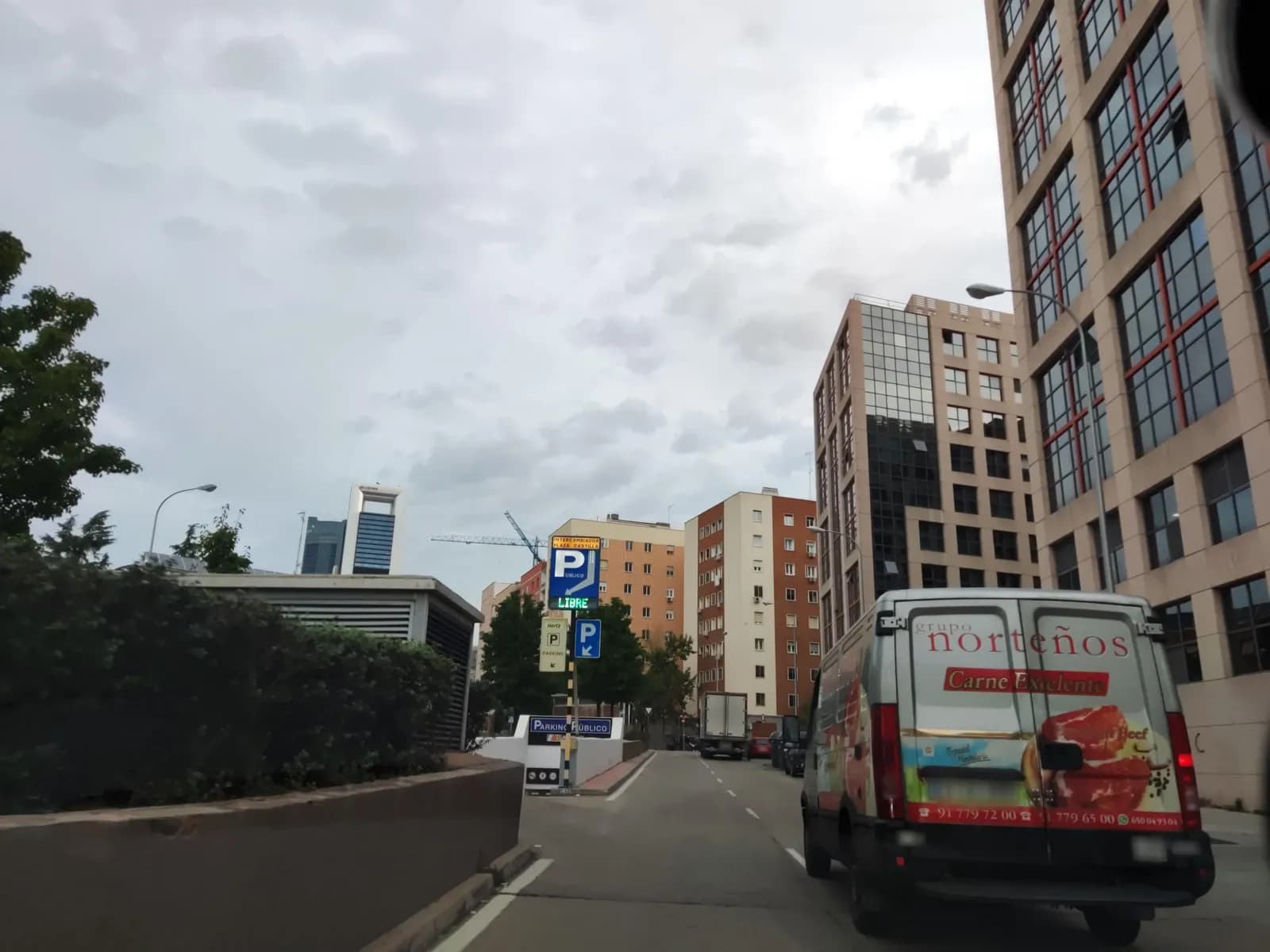 Parking Intercambiador Plaza de Castilla en Madrid