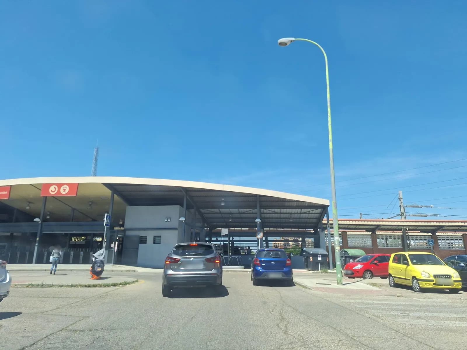 Parking disuasorio Las Margaritas, Getafe en Getafe (Madrid) — foto 2 de 2