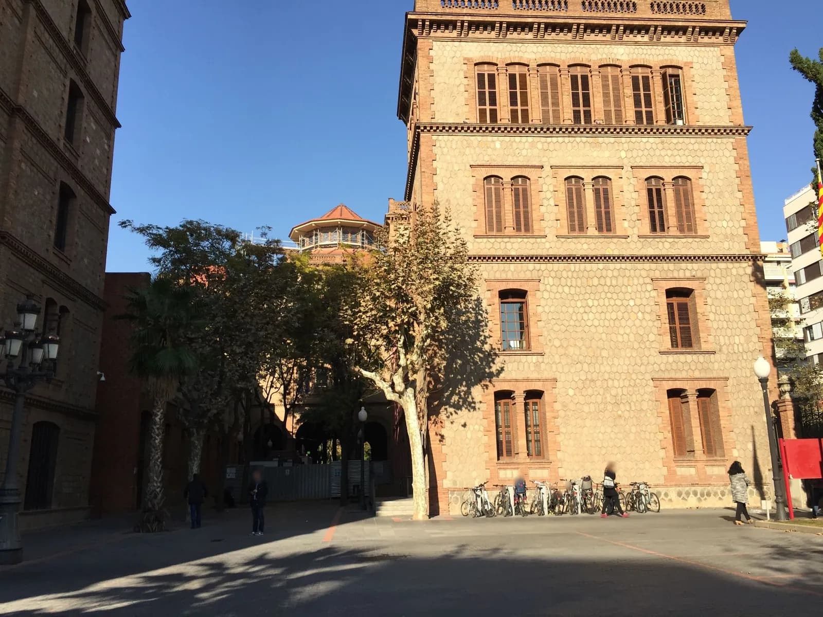 Parking Rosselló - Clinic en Barcelona