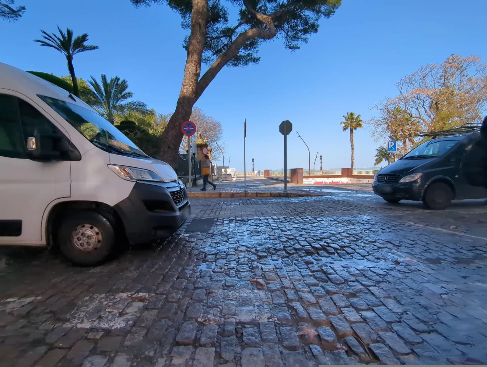Parking Santa Bárbara en Cádiz