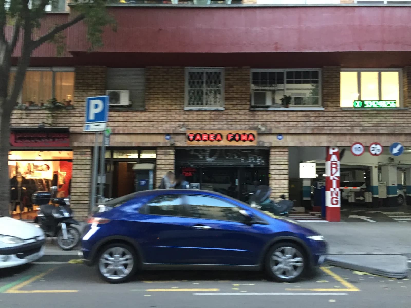 Parking Urgel en Barcelona (Eixample), cubierto y abierto 24 h en Barcelona