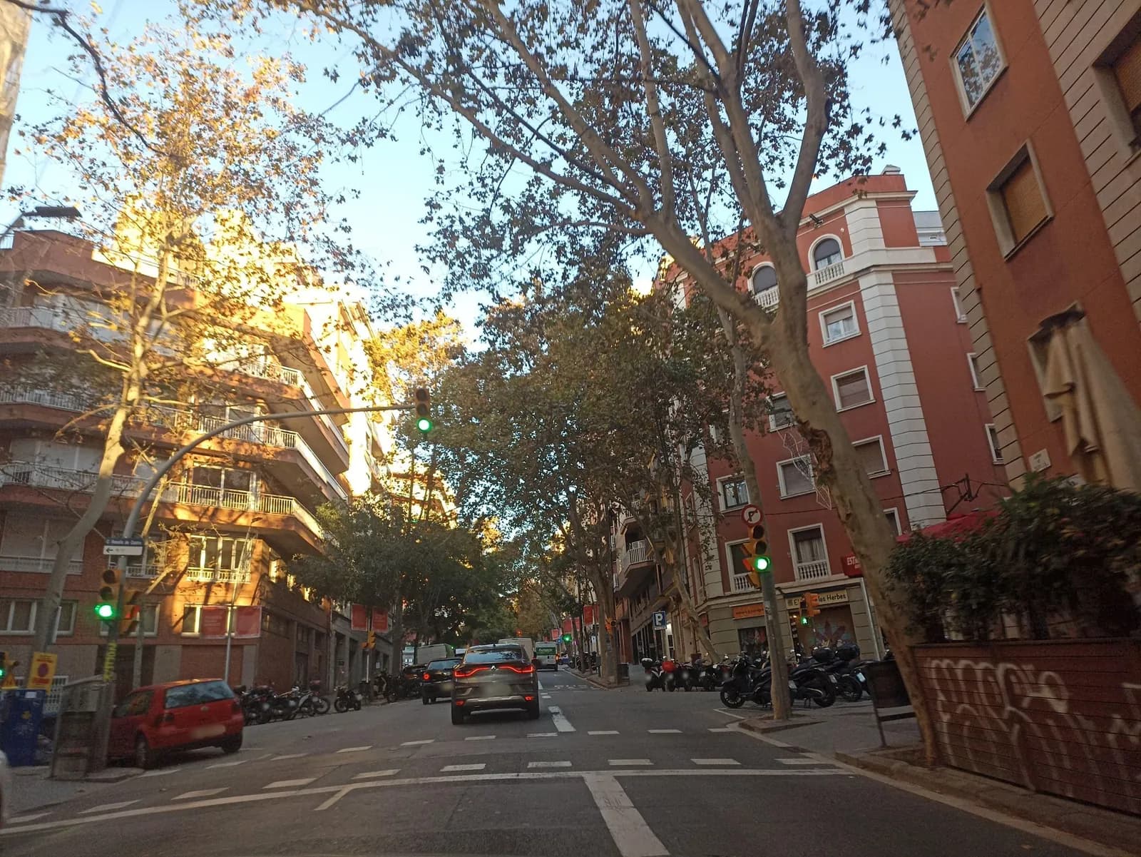 Parking Sant Pau Padilla en Barcelona