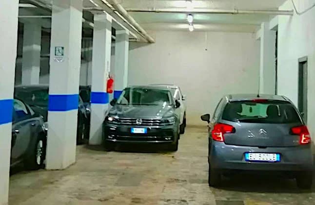 Parking IC Vicente Inglada