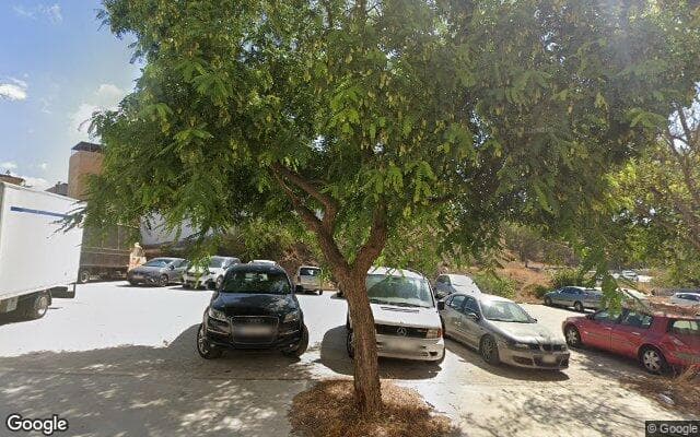 Aparcamiento vecinos