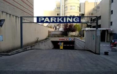 Parking Hospital Quirón San José (APK2 Cartagena 111, Madrid) en Madrid