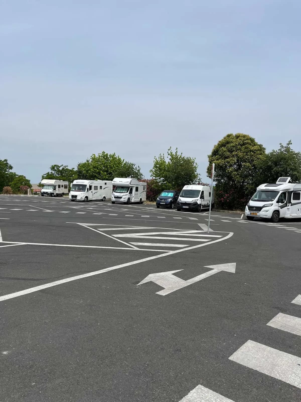 Parking autocaravanas Cementerio de la Montaña, Cáceres en Cáceres