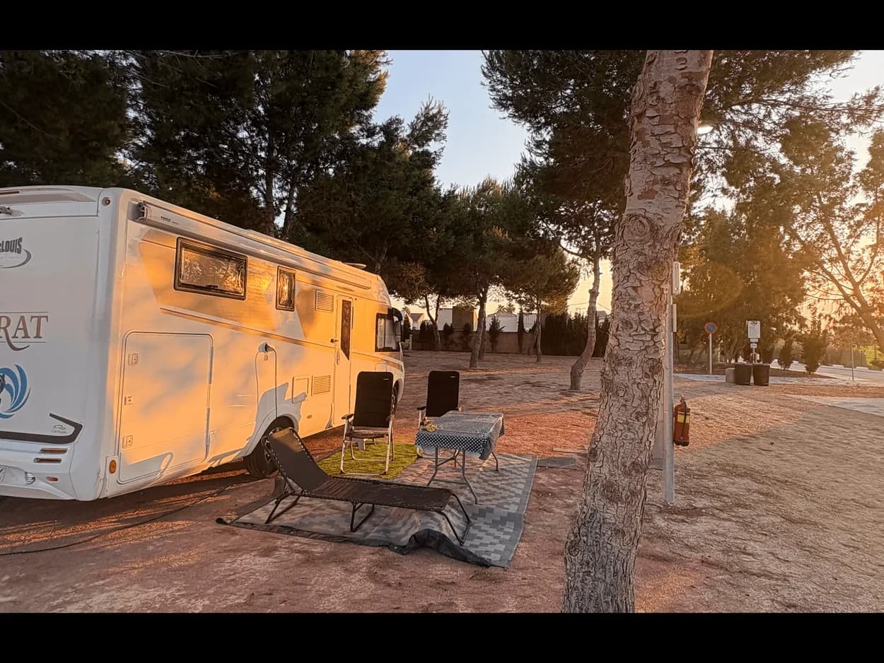 Parking autocaravanas en Formentera del Segura en Formentera del Segura (Alicante) — foto 1 de 4