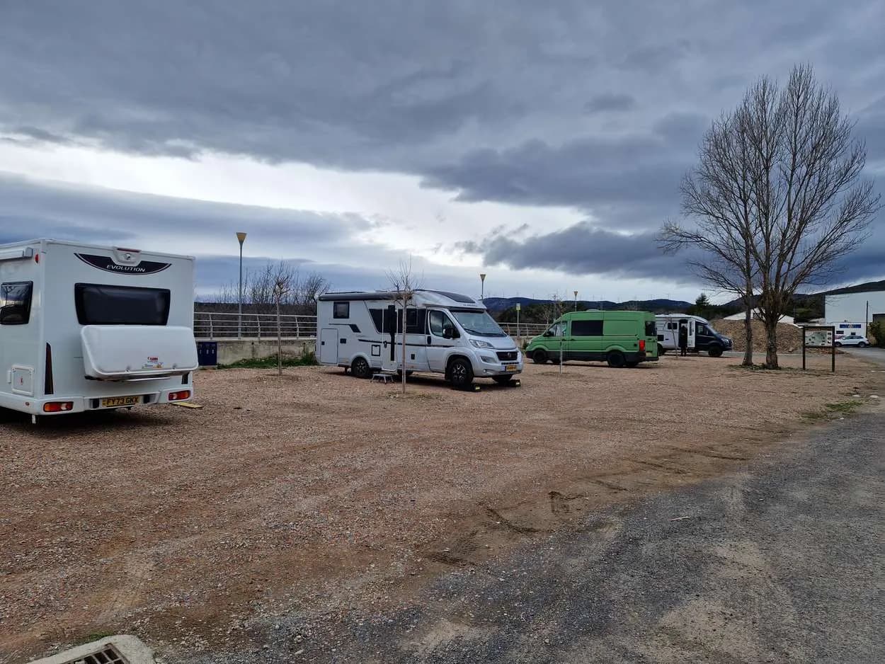 Parking autocaravanas en Caudiel, camino Aragón en Caudiel (Castellón) — foto 1 de 4