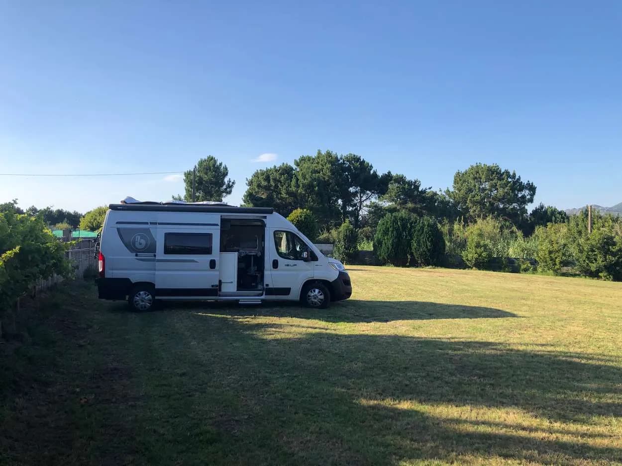 Parking autocaravanas Furna Brava en Basoñas, O Porto do Son en O Porto do Son (A Coruña) — foto 1 de 3