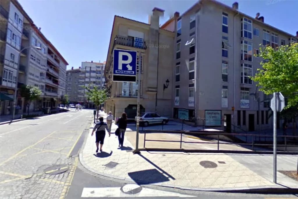 Parking Continental Parking A Rosa - Ponte Castro (Santiago de Compostela) en Santiago de Compostela (A Coruña)