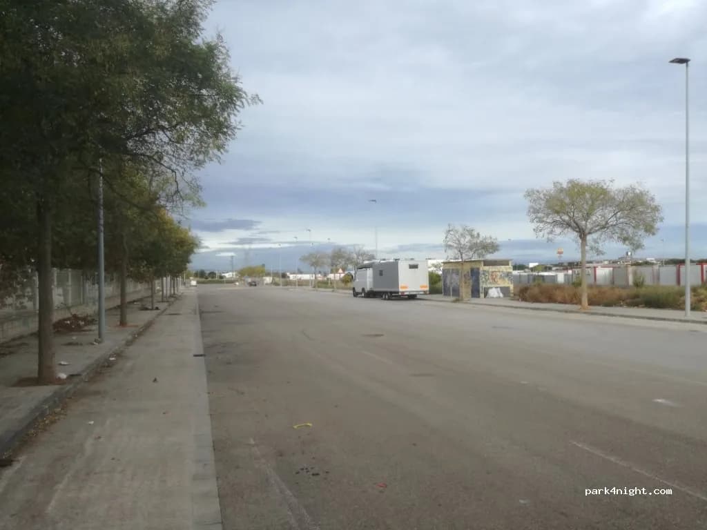 Parking gratuito Torrent - 30 Carrer Toll-l'Alberca Calle B en Torrent (Valencia)