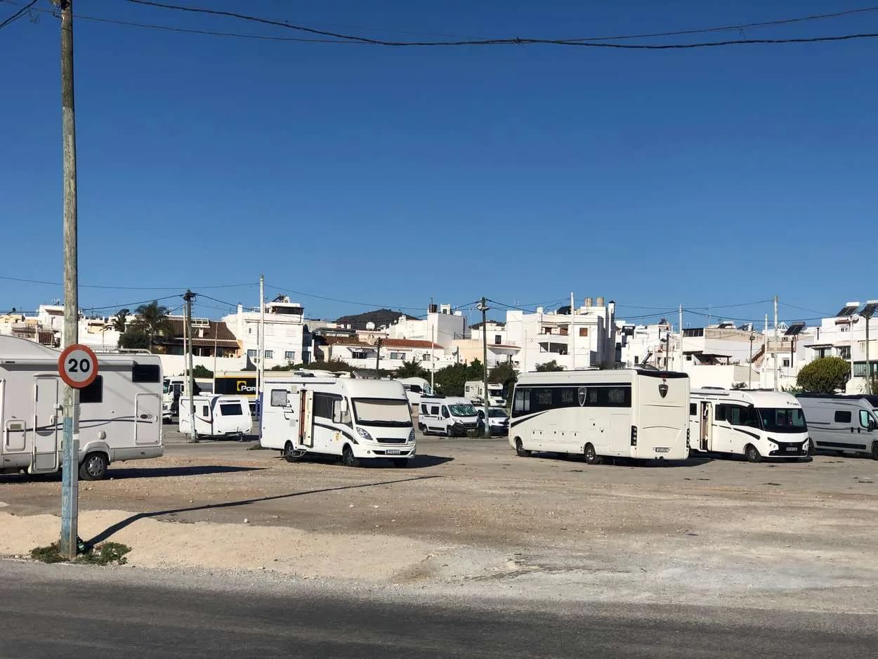 Parking público en Nerja centro (cerca del Balcón de Europa) en Nerja (Málaga)