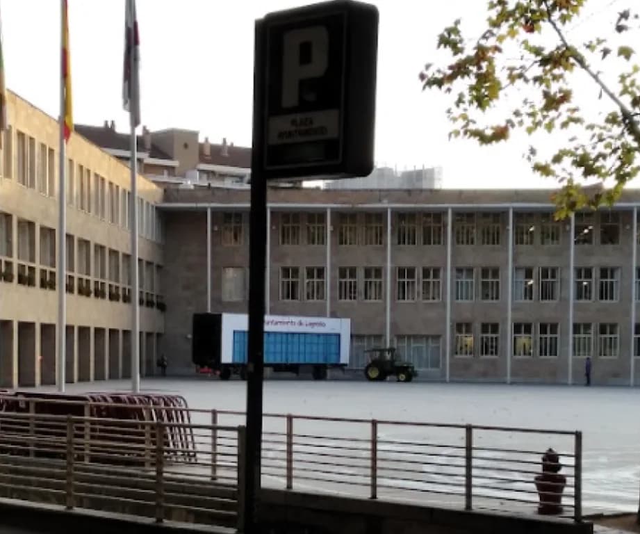 Parking Ayuntamiento de Logroño en Logroño (La Rioja)