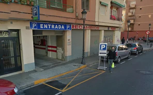 Parking Consellería - Rincón de Ademuz en Valencia