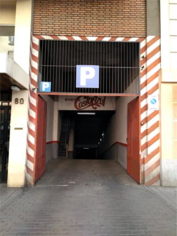 Parking Narváez - Hospital Niño Jesús en Madrid