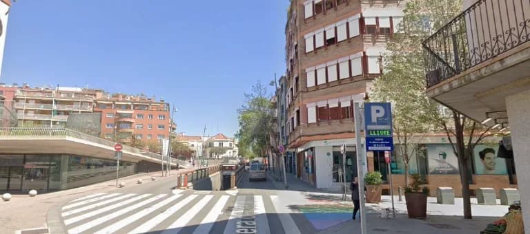 Parking Plaça Major Castellar SABA en Castellar del Vallés (Barcelona)