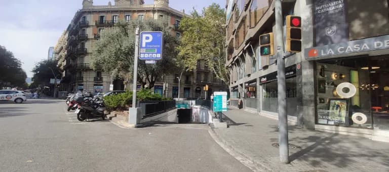 Parking Saba Bamsa Plaça Urquinaona - Barcelona en Barcelona