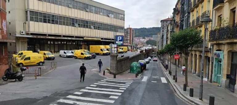 Parking Saba Estación Tren Bilbao en Bilbao (Bizkaia)