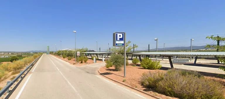 Parking Saba Requena Utiel Train Station en Requena Utiel (Valencia)