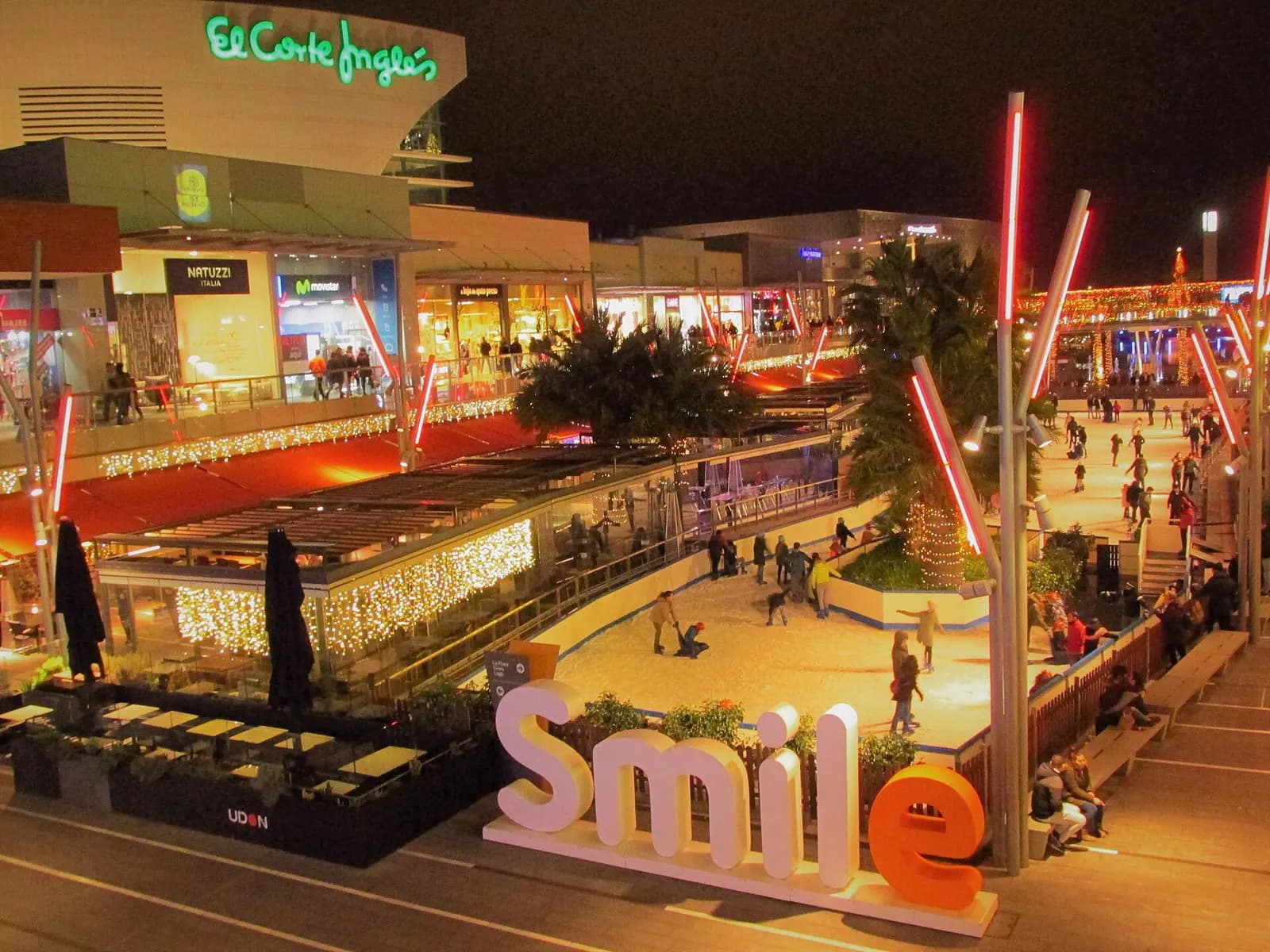Centro Comercial Puerto Venecia