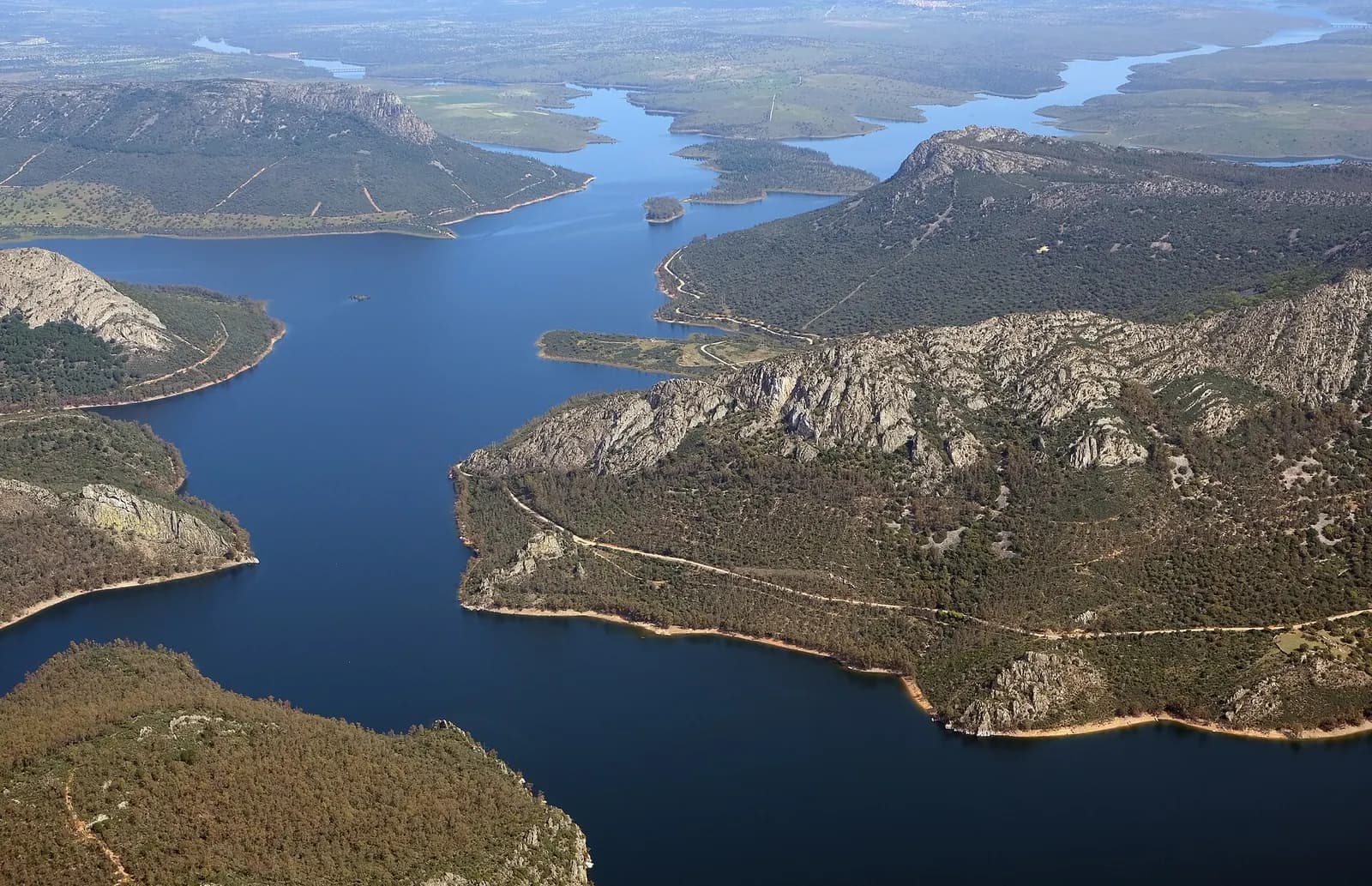 Embalse Garcia Sola