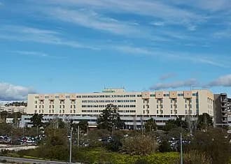 Hospital Universitario Virgen de la Victoria (Málaga)