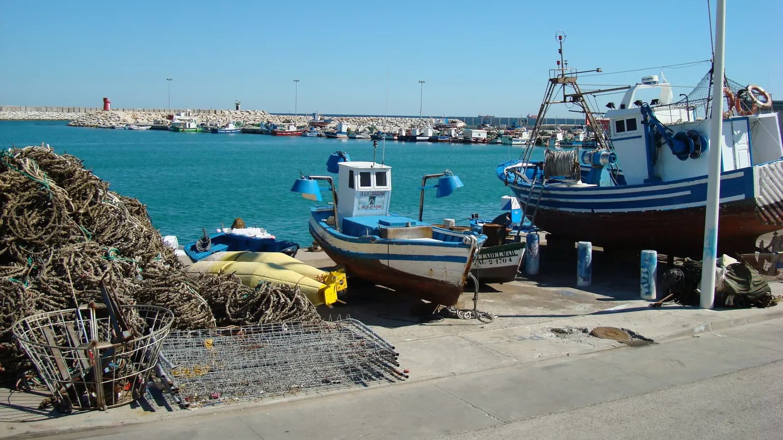 Puerto Pesquero de La Atunara