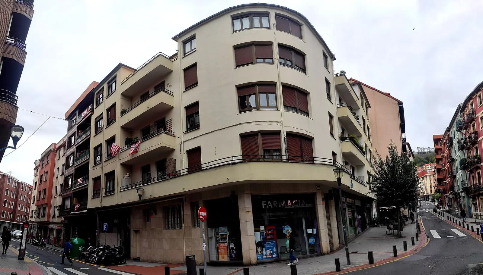 Uribarri