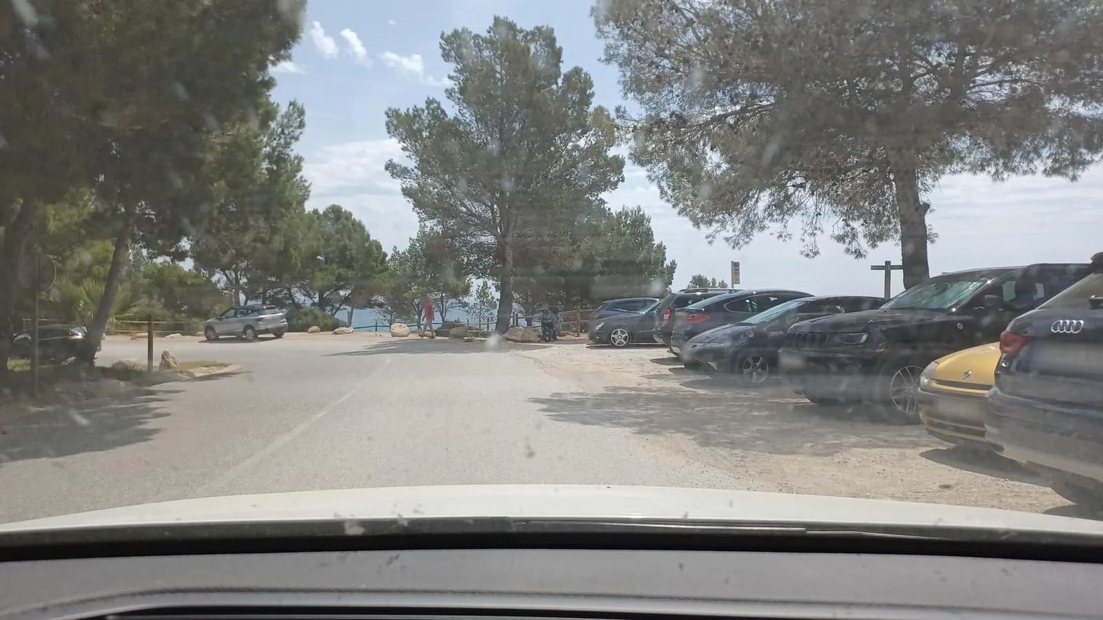 Parking — Camping El Templo del Sol en Vandellòs i l'Hospitalet de l'Infant (Tarragona)