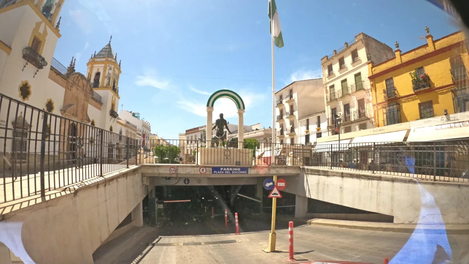Parking Plaza del Socorro en Ronda (APK2, centro histórico) en Ronda (Málaga)