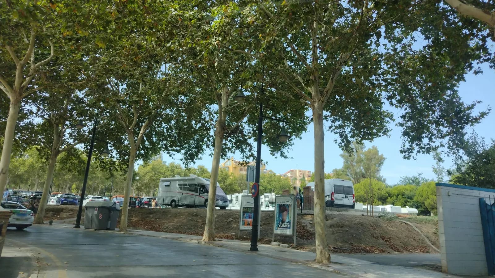 Parking de autocaravanas Dr. Valderrama en Benalmádena en Torrequebrada (Málaga)