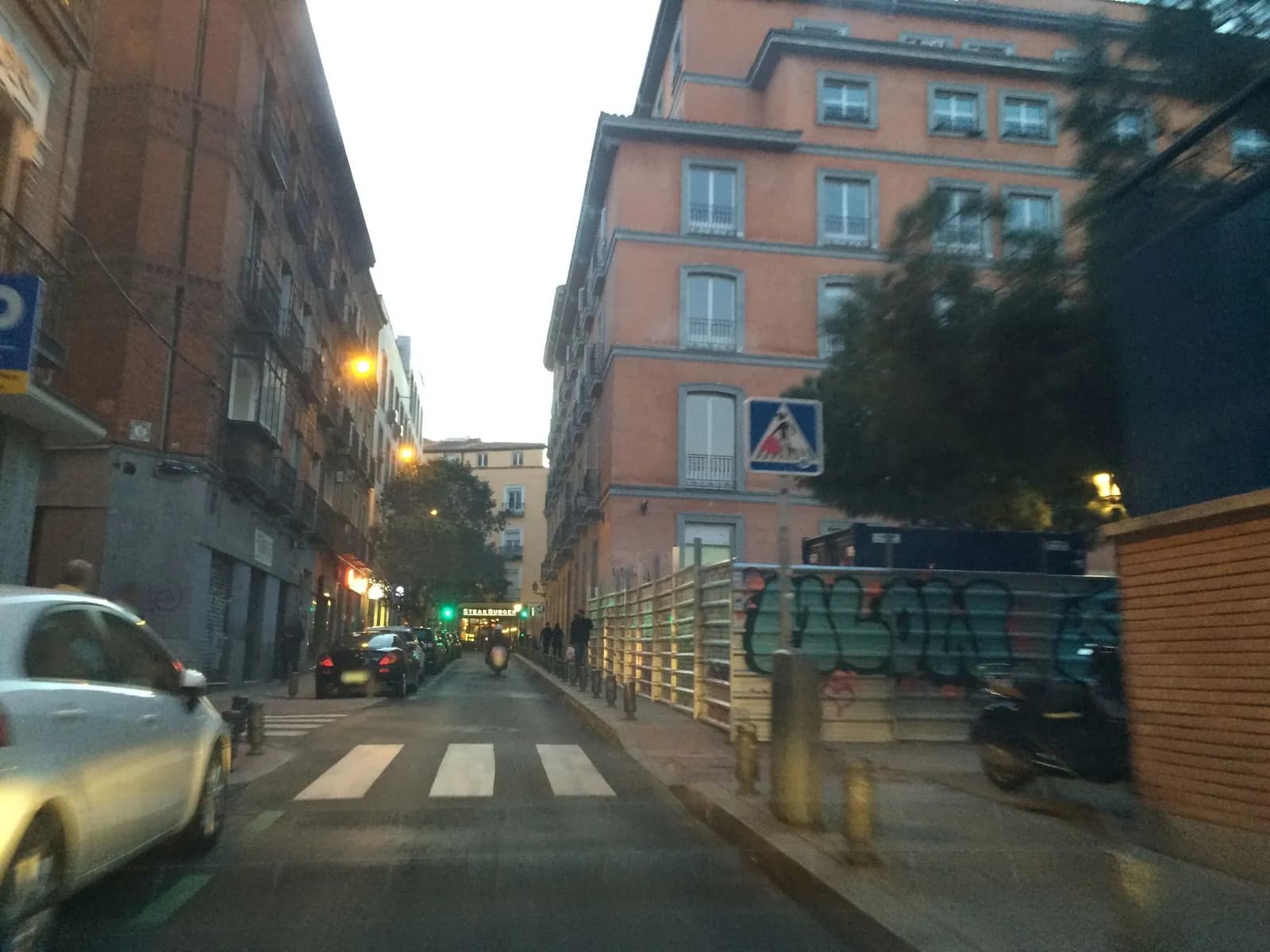 Parking Bastardo Hostel en Madrid