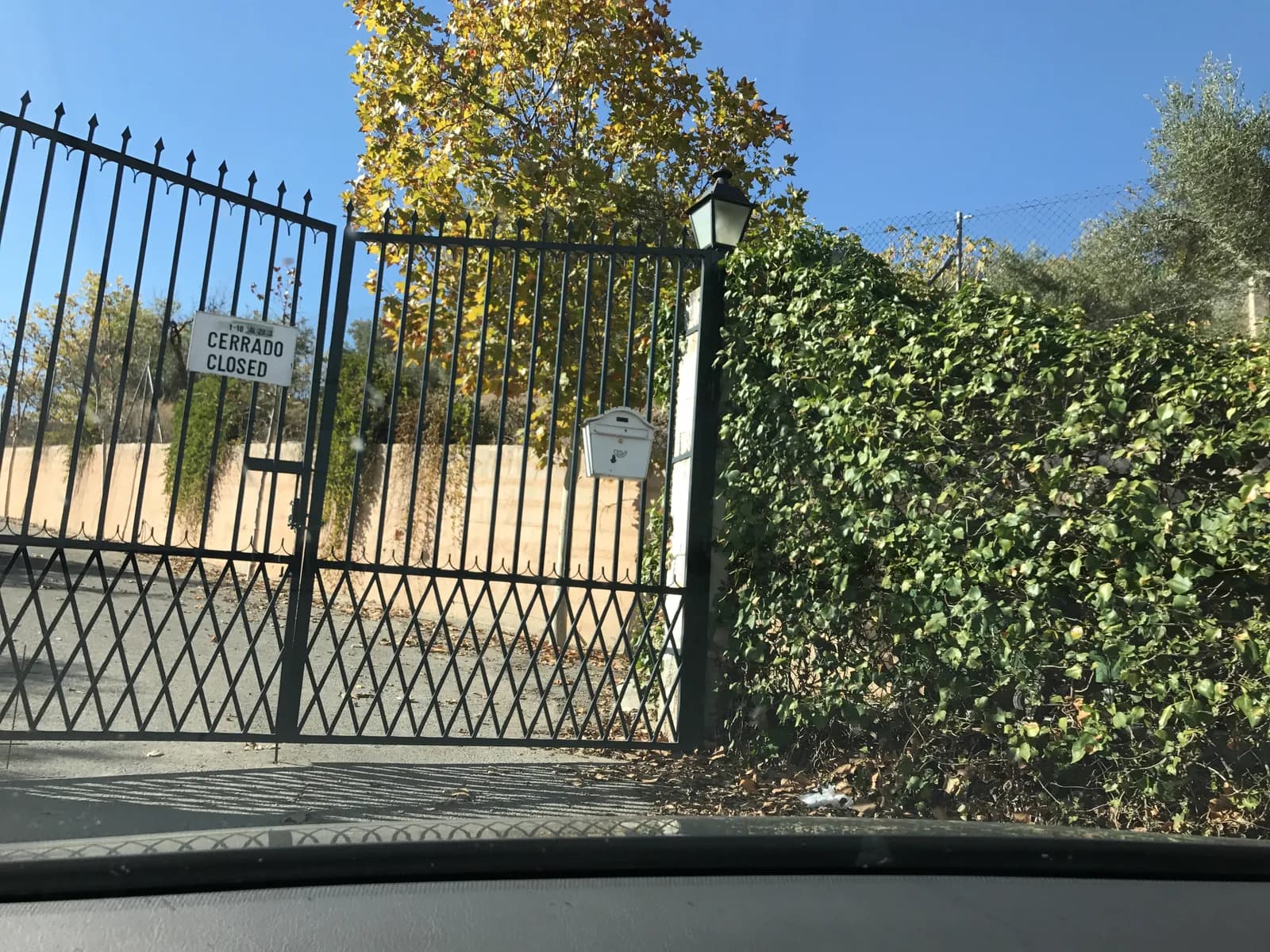 Parking Camping Granada en Peligros: área de autocaravanas en Peligros (Granada)