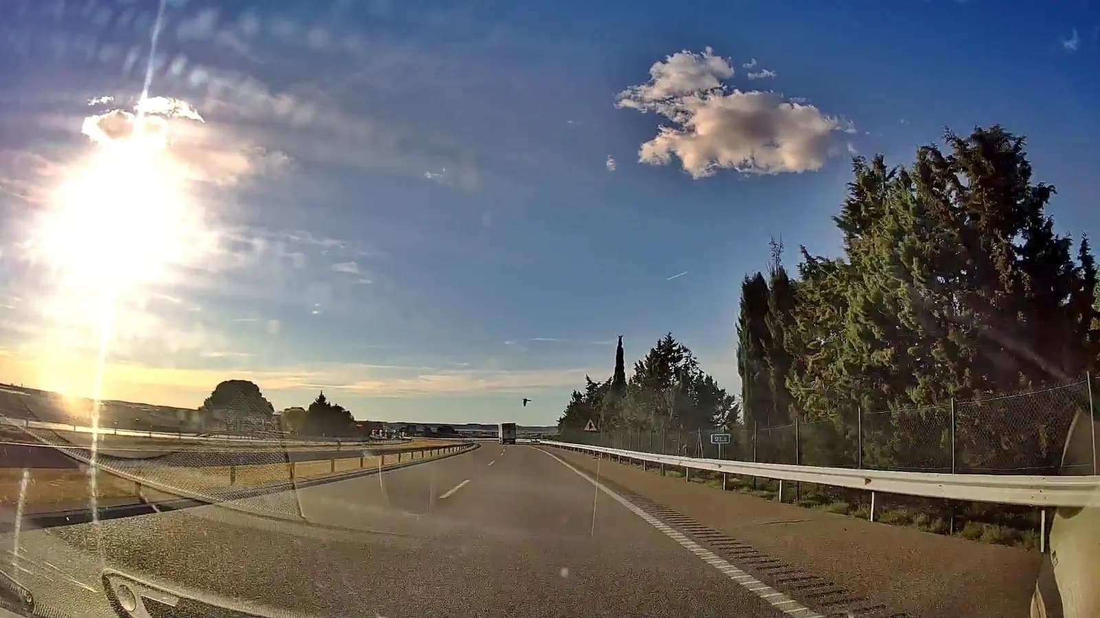 Parking gratuito (22591) Candasnos - Autopista del Nord-est en Candasnos (Huesca)