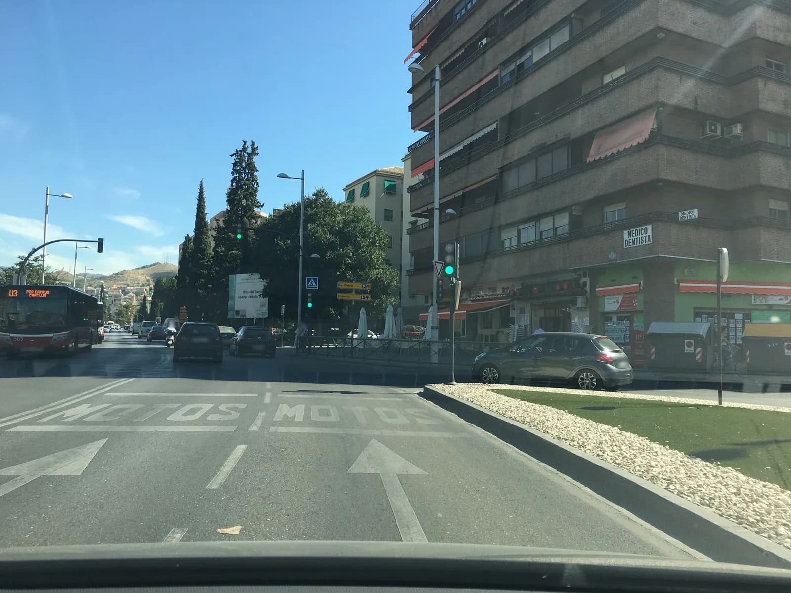 Aparcamiento Albert Einstein en Granada
