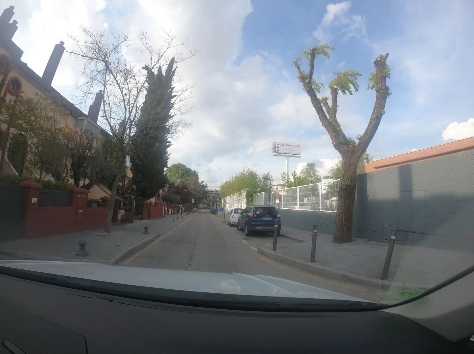 Aparcamiento disuasorio cerca de La Moraleja en San Sebastián de los Reyes (Madrid)