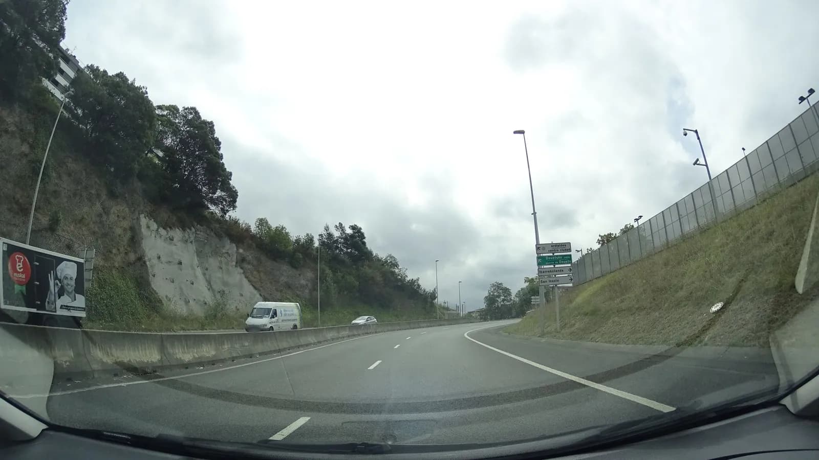 Aparcamiento Ertzaintza en Bilbao (Bizkaia)