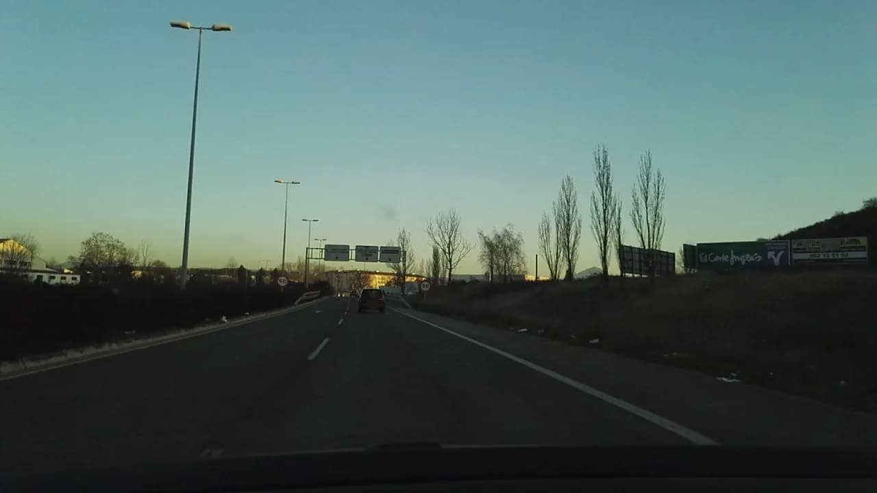 Aparcamiento gratuito en Acceso Pamplona Sur - Aeropuerto en Pamplona/Iruña (Navarra)