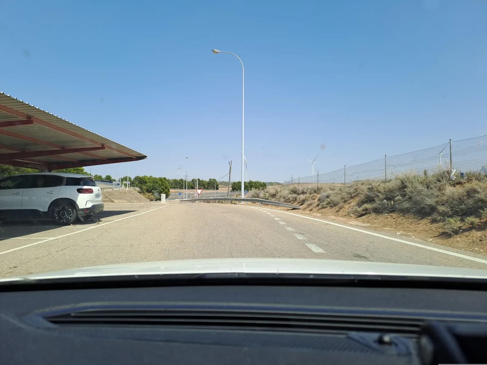 Aparcamiento gratuito en Autopista del Ebro en Fontellas (Navarra)