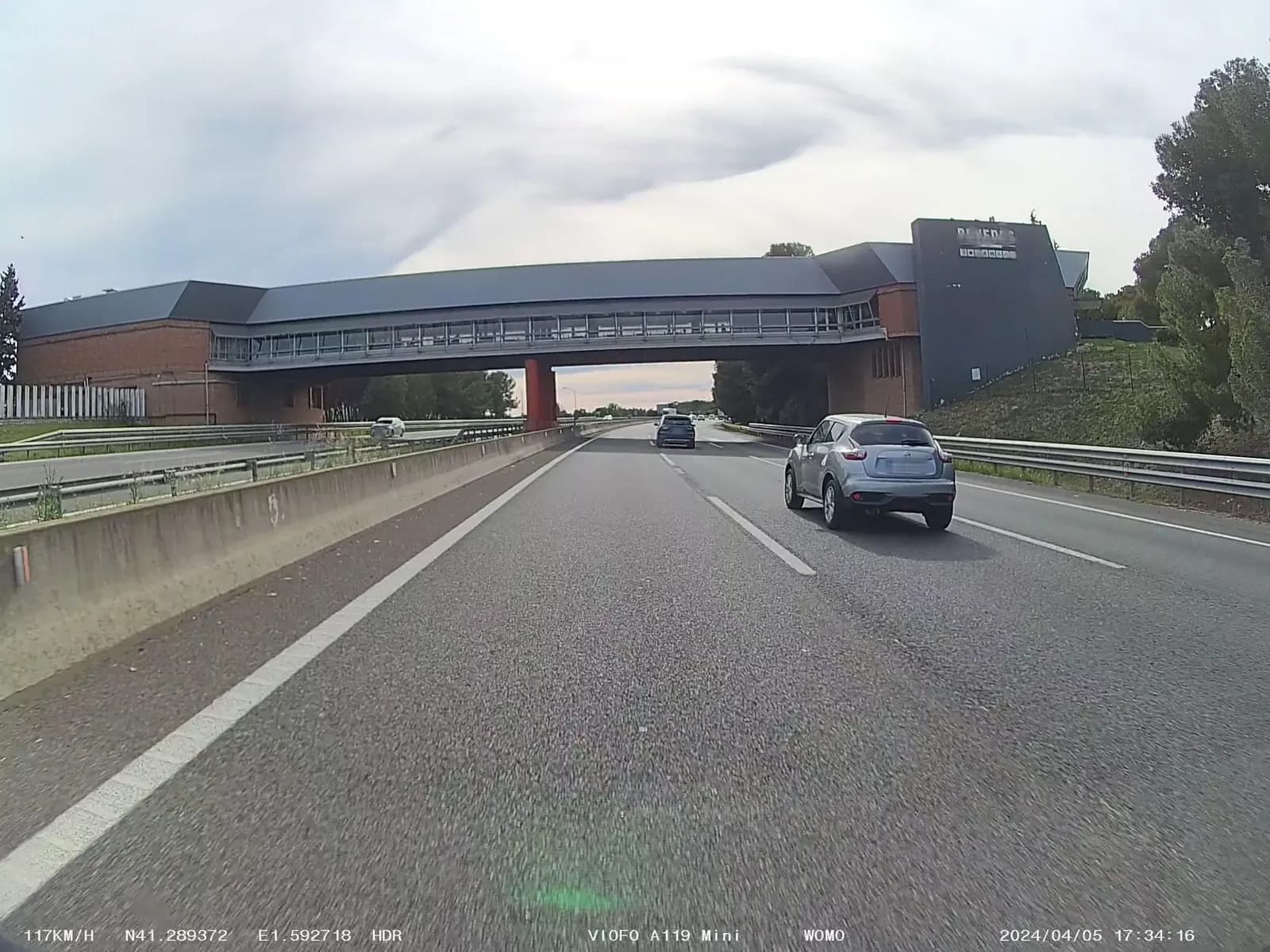 Aparcamiento gratuito en Autopista del Mediterráneo en Banyeres del Penedès (Tarragona)