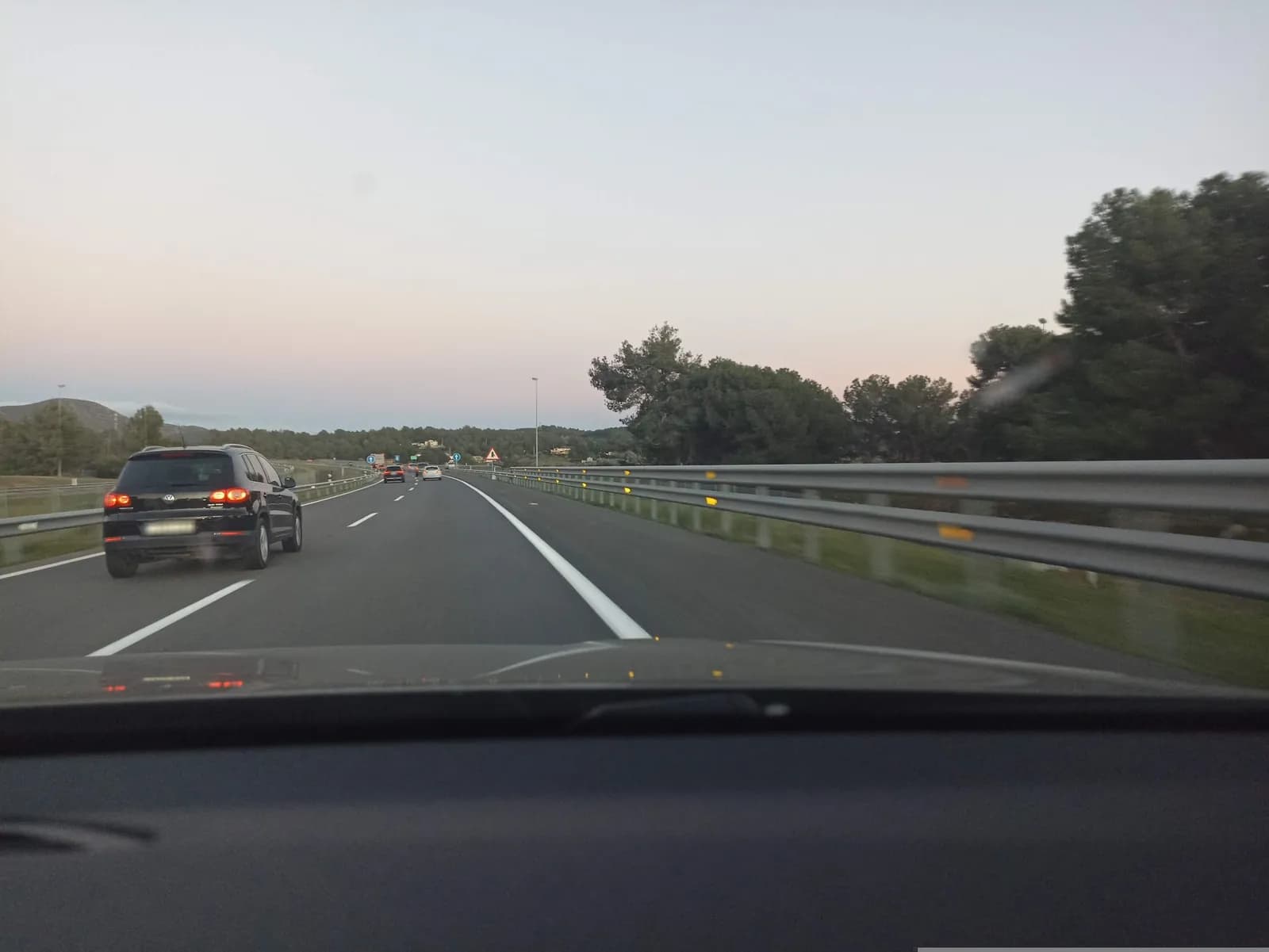 Aparcamiento gratuito en Autopista Zaragoza-Mediterráneo en Rodonyà (Tarragona)