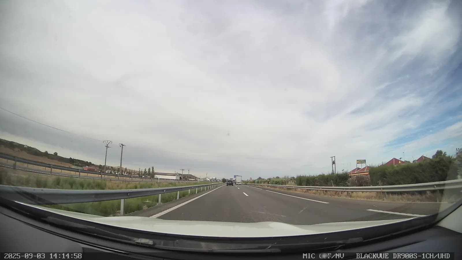 Aparcamiento gratuito en Autovía de Castilla en Dueñas (Palencia)