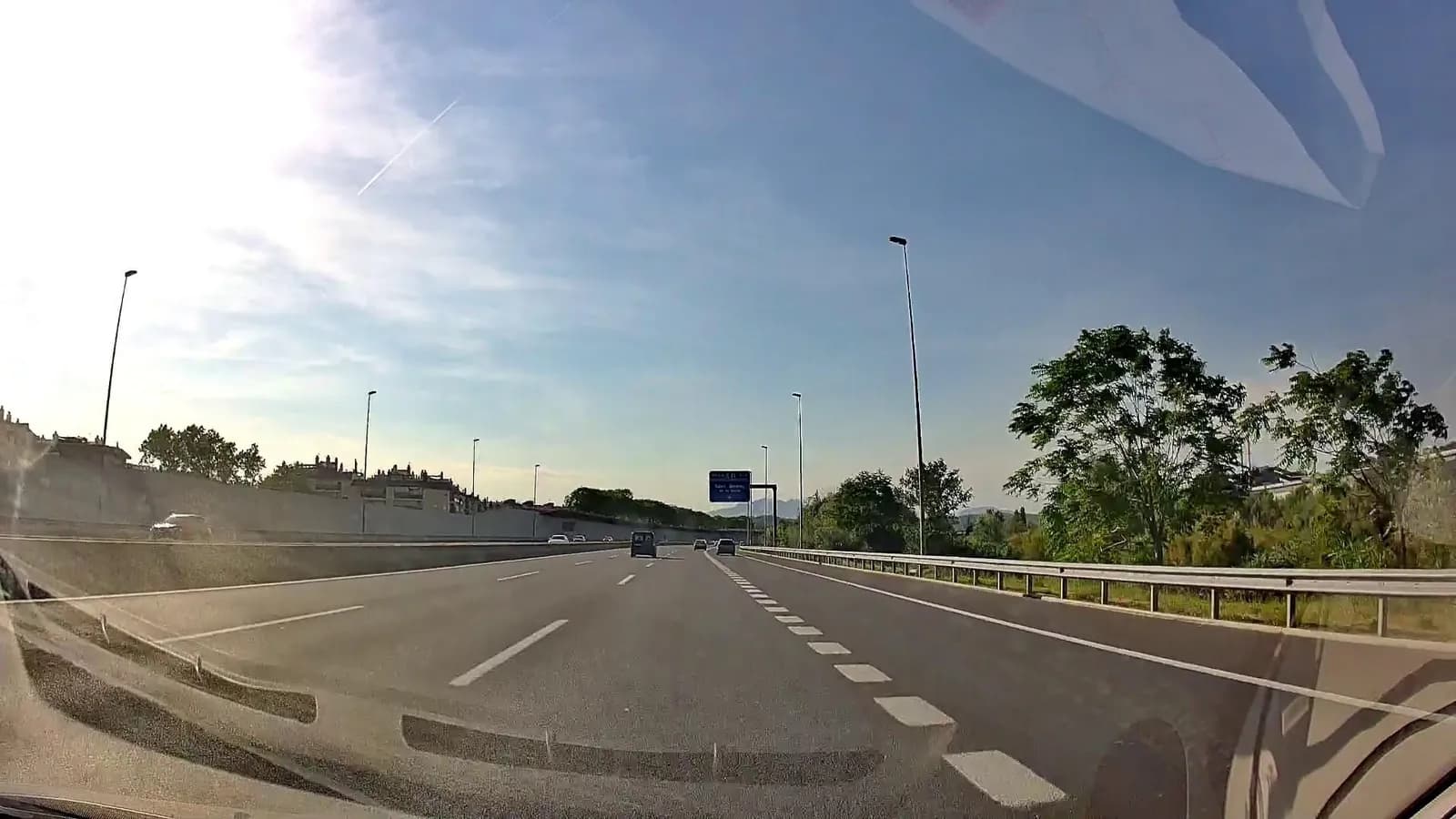 Aparcamiento gratuito en Autovía del Nordeste en Sant Andreu de la Barca (Barcelona)