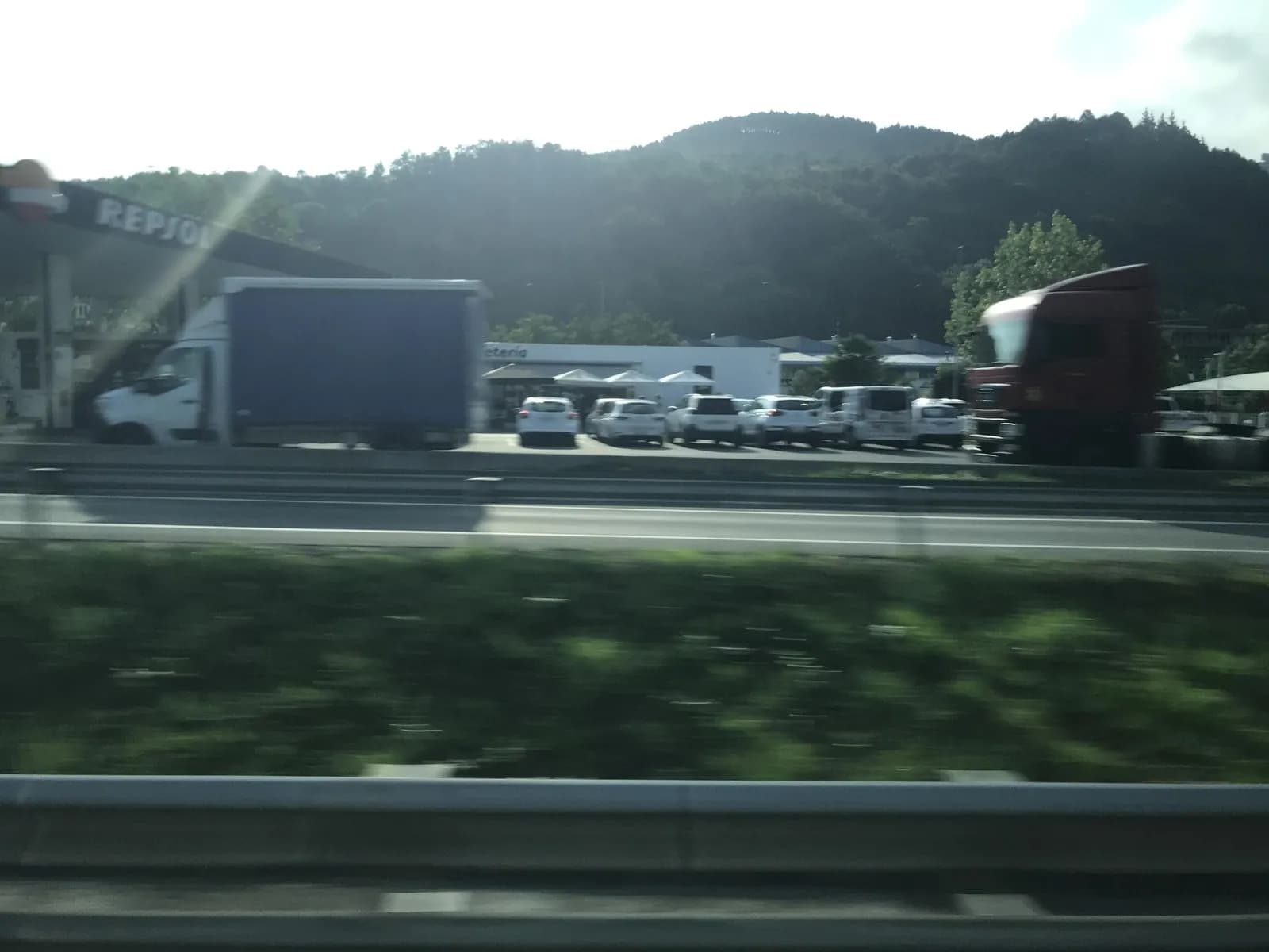 Aparcamiento gratuito en Autovía del Norte en Lasarte-Oria (Gipuzkoa)
