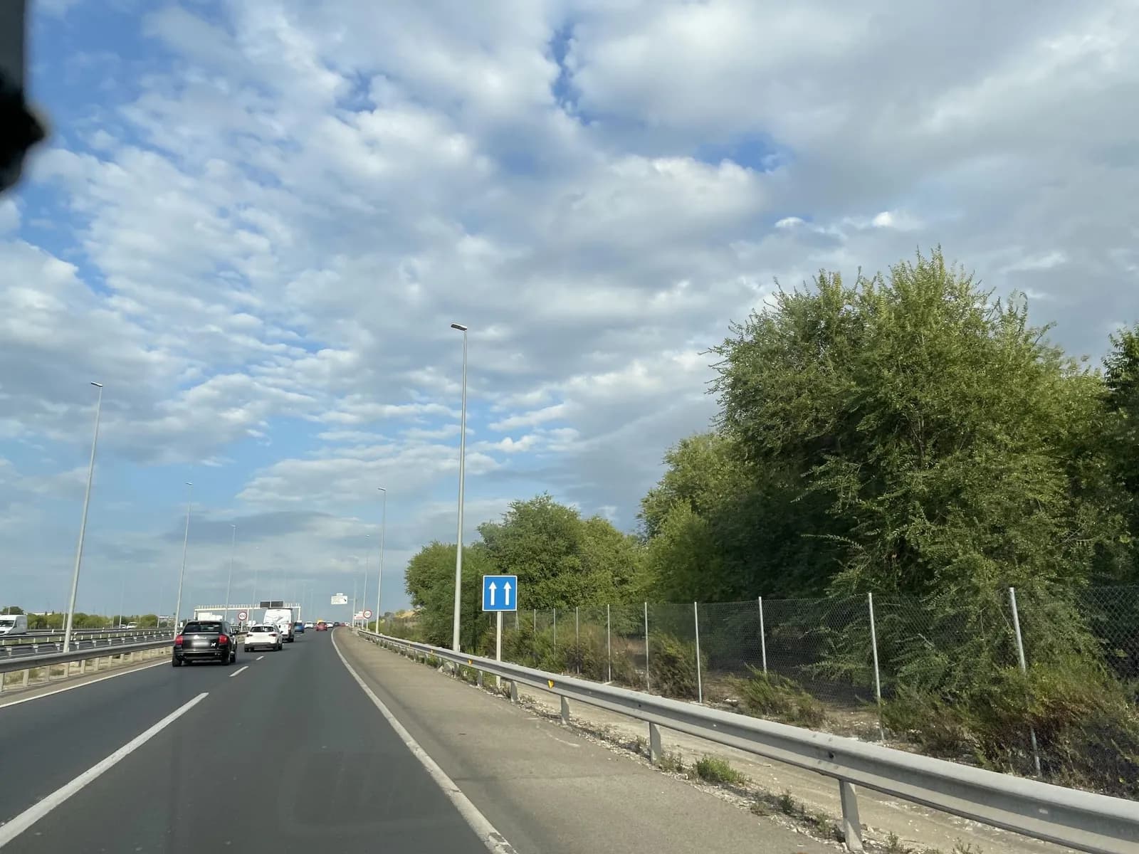 Aparcamiento gratuito en Autovía del Suroeste en Móstoles (Madrid)