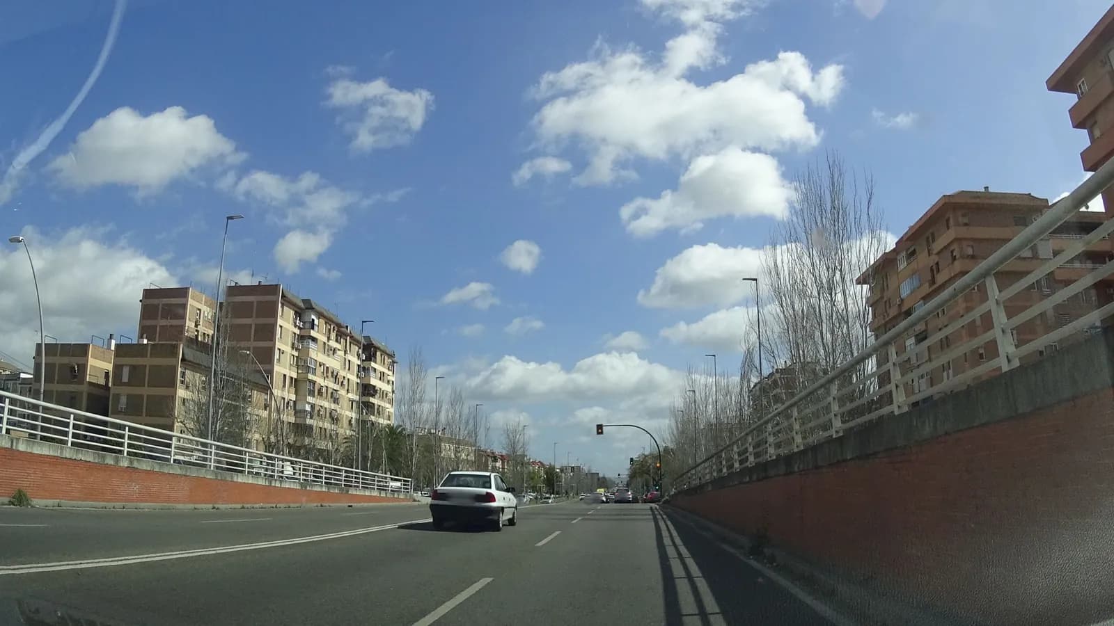 Aparcamiento gratuito en Avenida de Carlos III en Córdoba