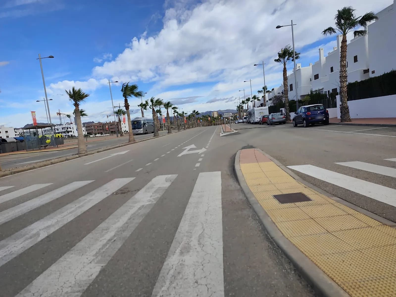 Aparcamiento gratuito en Avenida de Europa en Pulpí (Almería)