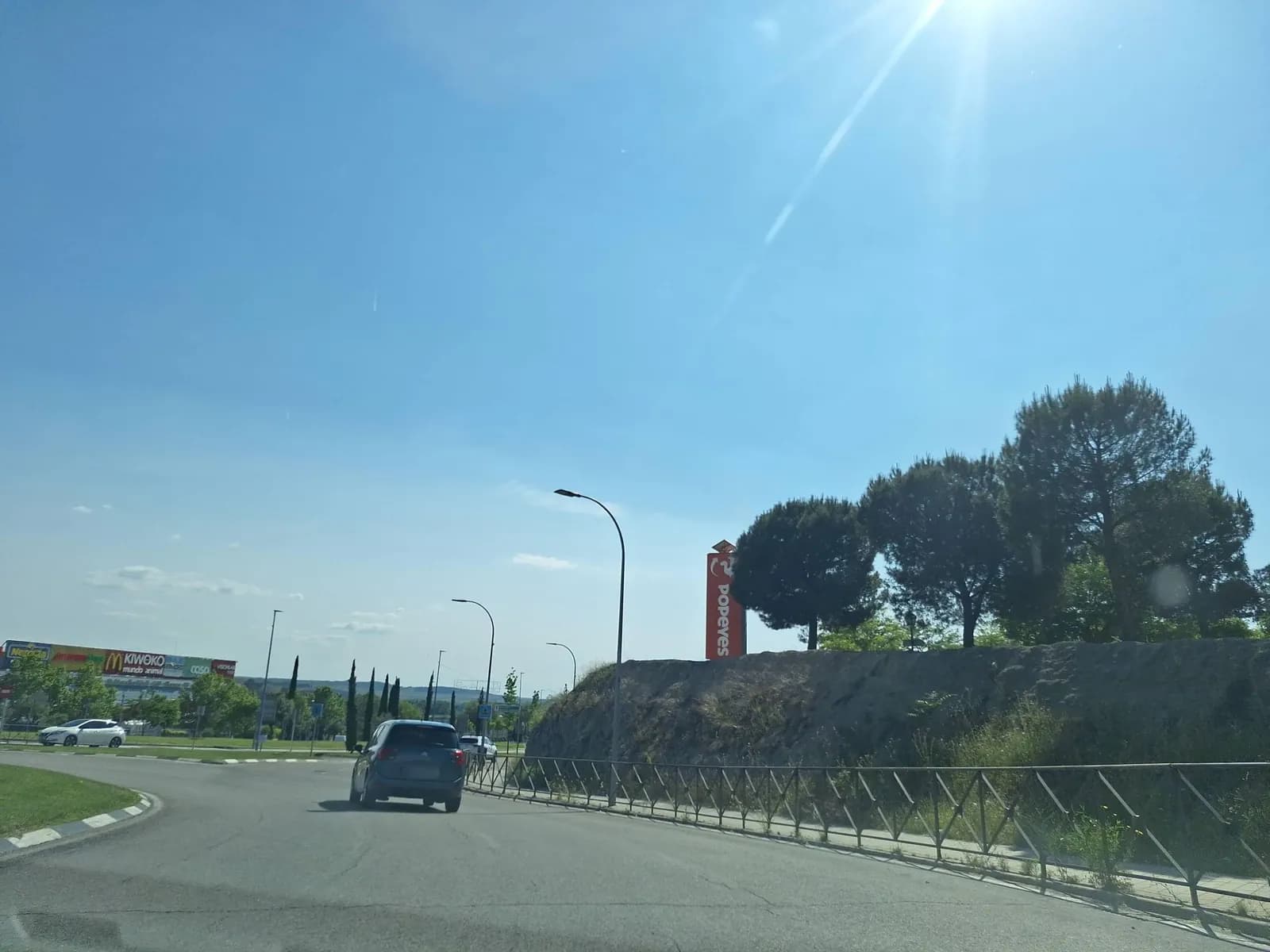 Aparcamiento gratuito en Avenida de Francisco de Quevedo en Rivas-Vaciamadrid (Madrid)